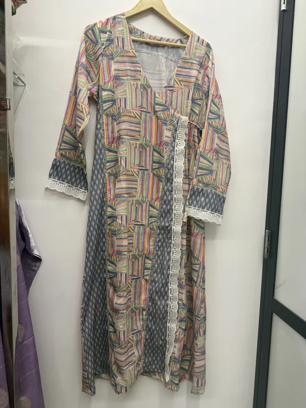 Multicolor_Printed_Kurta_Pant_Set_for_Women