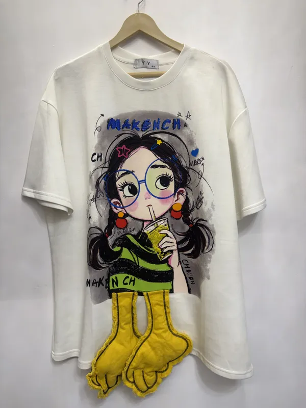 White_Graphic_Print_T-Shirt_for_Girls
