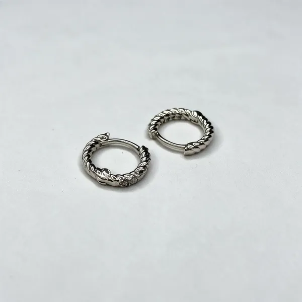 Silver_Textured_Hoop_Earrings_for_Women