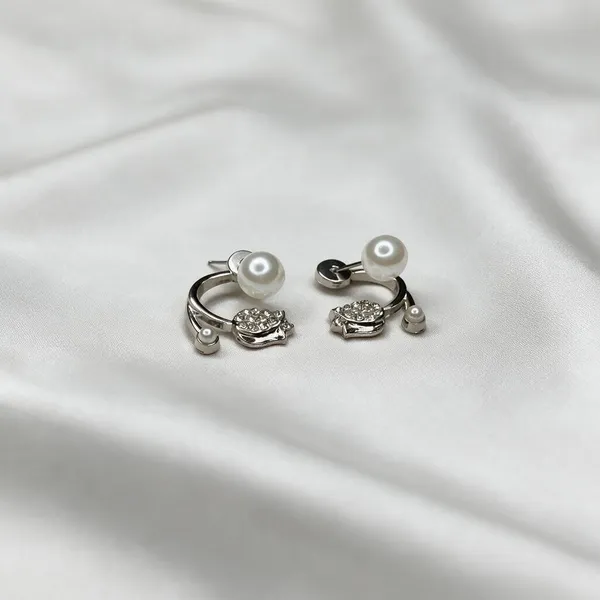 Silver-Tone_Floral_Dangle_Earrings_for_Women