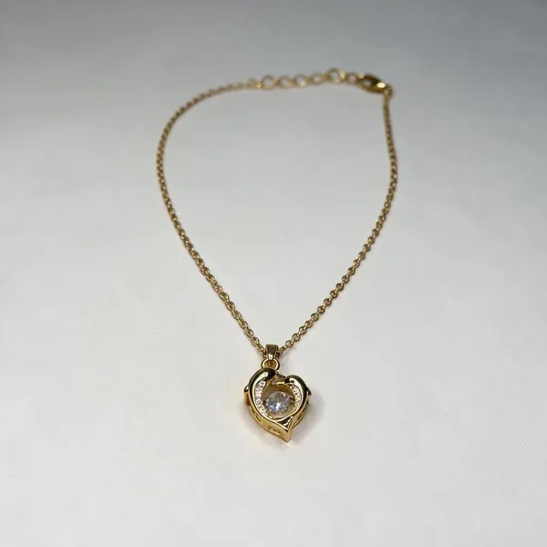 Gold_Tone_Crystal_Pendant_Necklace_for_Women