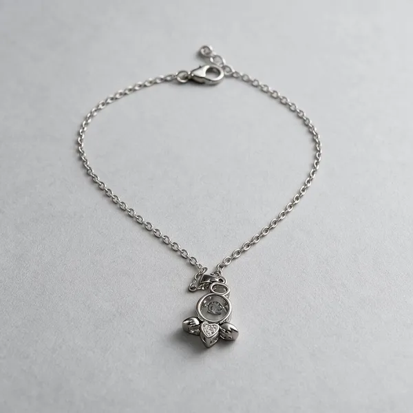 Silver_Tone_Pendant_Necklace_for_Women