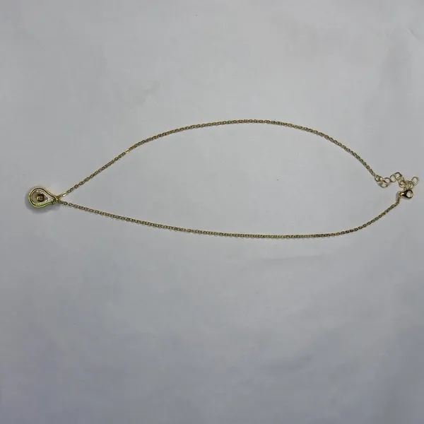 Gold_Tone_Teardrop_Pendant_Necklace_for_Women