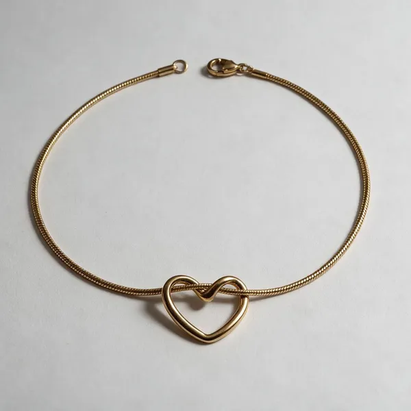 Gold_Tone_Heart_Pendant_Chain_Necklace_for_Women
