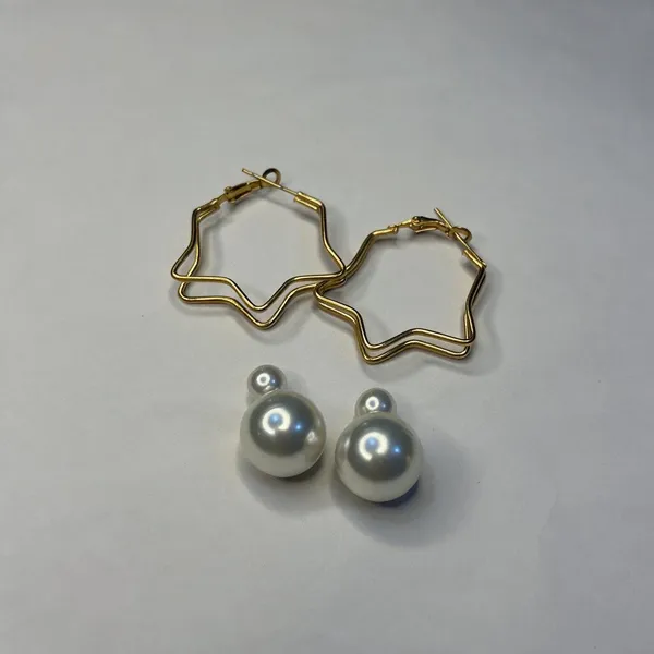 Gold-Tone_Metal_Star_Hoop_Earring_Set_for_Women