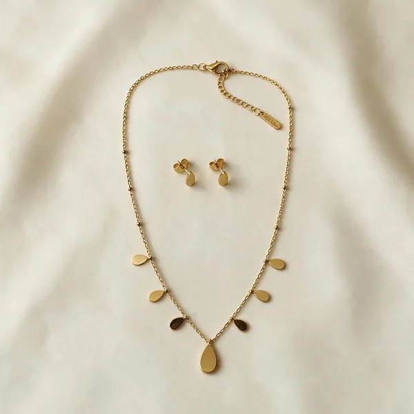 Gold_Tone_Teardrop_Necklace_And_Earrings_Set_for_Women