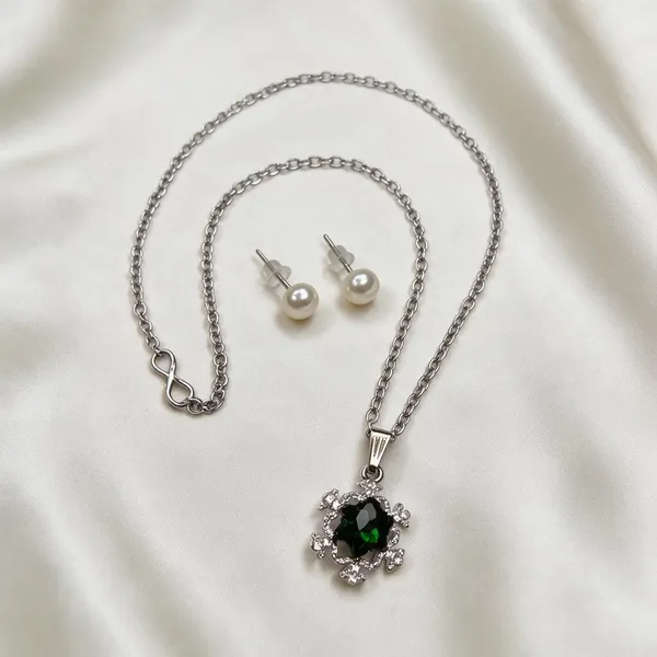 Silver_Tone_Floral_Pendant_Necklace_And_Earrings_Set_for_Women