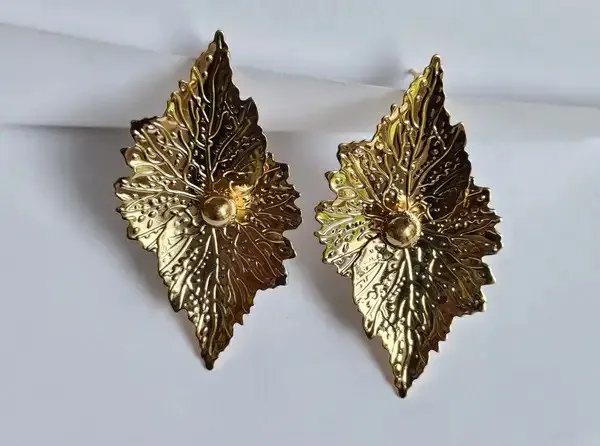 Gold_Metal_Alloy_Embossed_Leaf_Drop_Earrings_For_Women