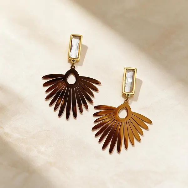 Gold_Metal_Alloy_Fan_Pendant_Rectangle_Drop_Earrings_For_Women