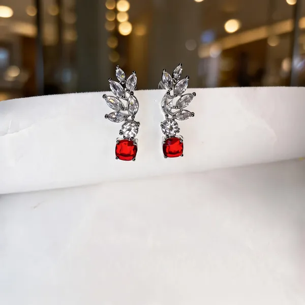 White_And_Red_Metal_Alloy_Earring_For_Women