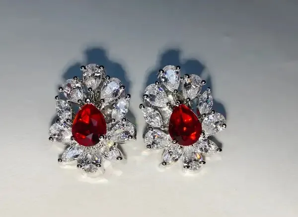Gold_Metal_Alloy_Polished_Earrings_For_Women
