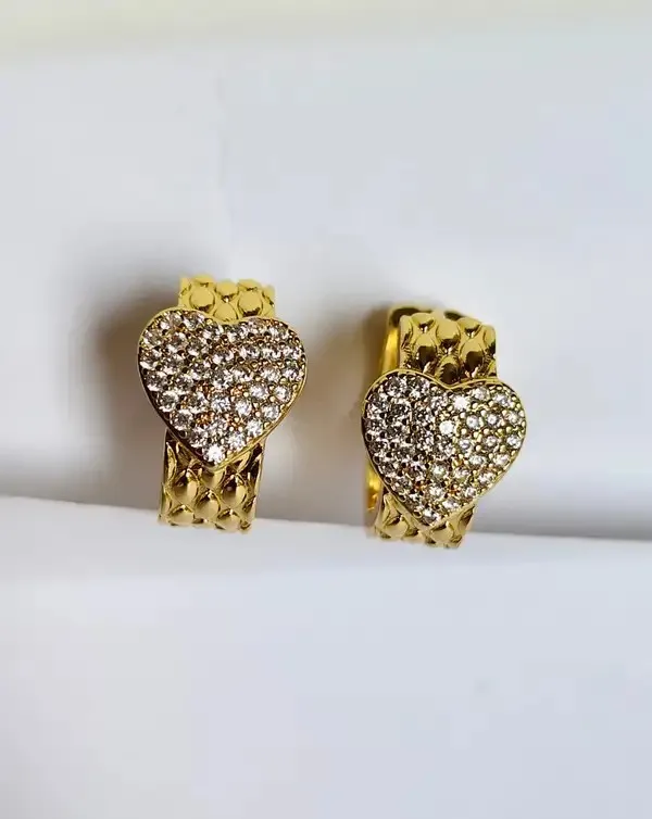Gold_Metal_Alloy_Heart_Crystal_Stone_Drop_Earrings_For_Women