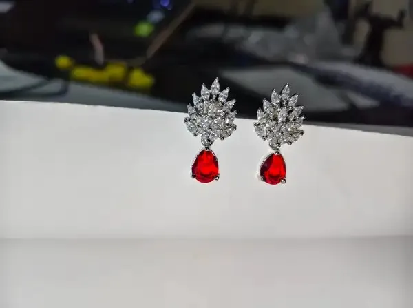 White_And_Red_Metal_Alloy_Earring_For_Women