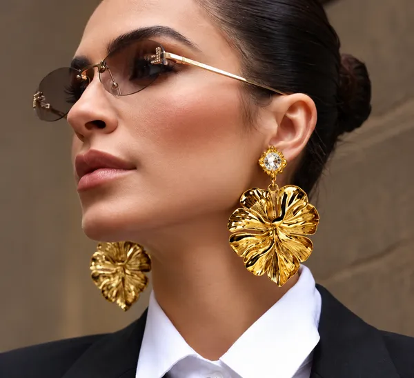 Gold_Metal_Alloy_Floral_Leaf_Drop_Earrings_For_Women