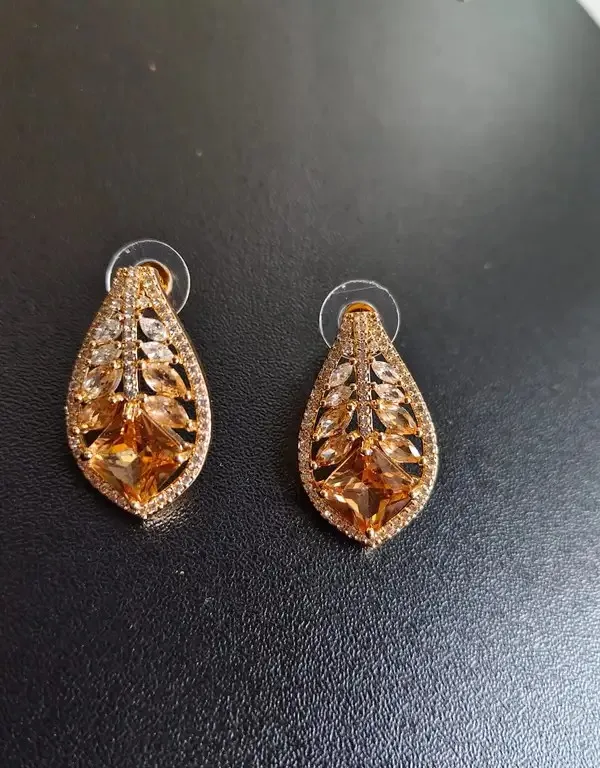 Gold_Metal_Alloy_Amber_Stone_Teardrop_Leaf_Drop_Earrings_For_Women