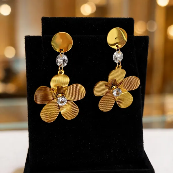 Gold_Metal_Alloy_Floral_Textured_Petal_Dangling_Drop_Earrings_For_Women