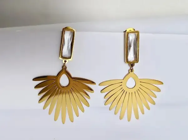 Gold_Metal_Alloy_Fan_Leaf_Strand_Dangling_Drop_Earrings_For_Women