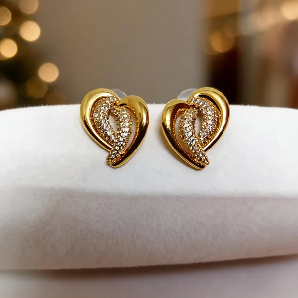 Gold_Metal_Alloy_Intertwined_Heart_Sparkling_Stone_Drop_Earrings_For_Women