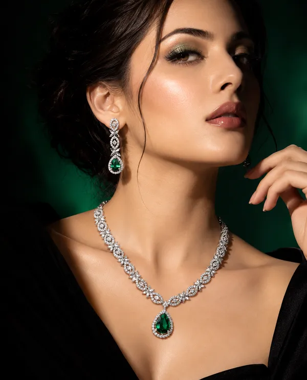 Luxury_Green_Stone_CZ_Diamond_Jewelry_Set