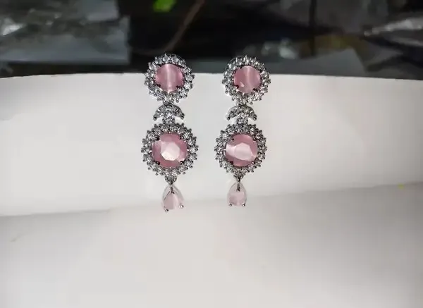 White_And_Pink_Metal_Alloy_Earring_For_Women