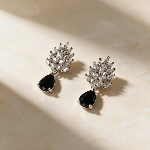 White_And_Black_Metal_Alloy_Earring_For_Women