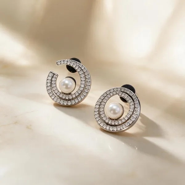White_Metal_Alloy_Earring_For_Women