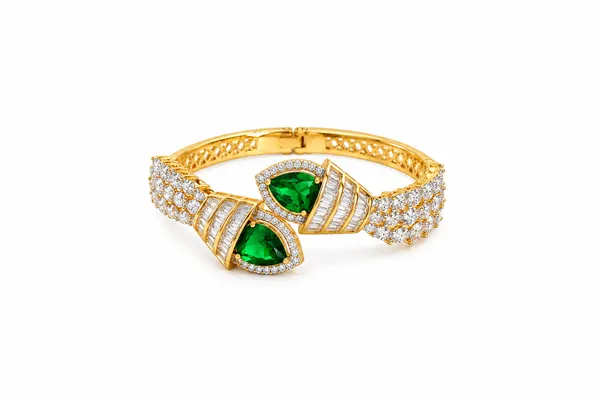 Gold_Metal_Alloy_Green_Bracelet_for_Women