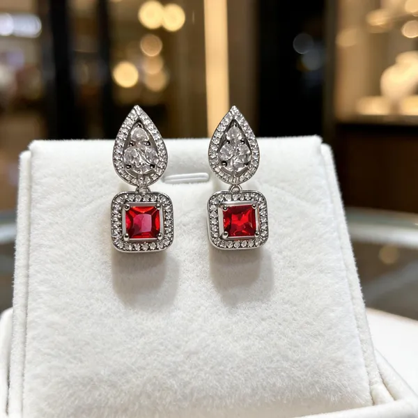 White_And_Red_Metal_Alloy_Earring_For_Women