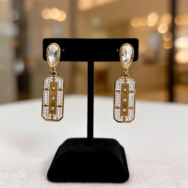 Gold_Metal_Alloy_Teardrop_Geometric_Rectangular_Pendant_Drop_Earrings_For_Women