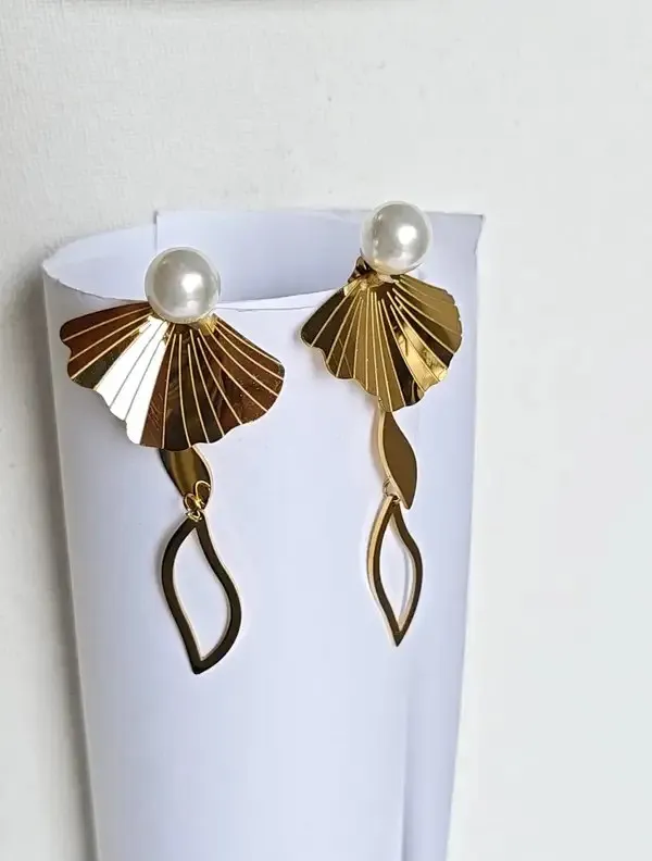Gold_Metal_Alloy_Pearl_Fan_Leaf_Drop_Earrings_For_Women