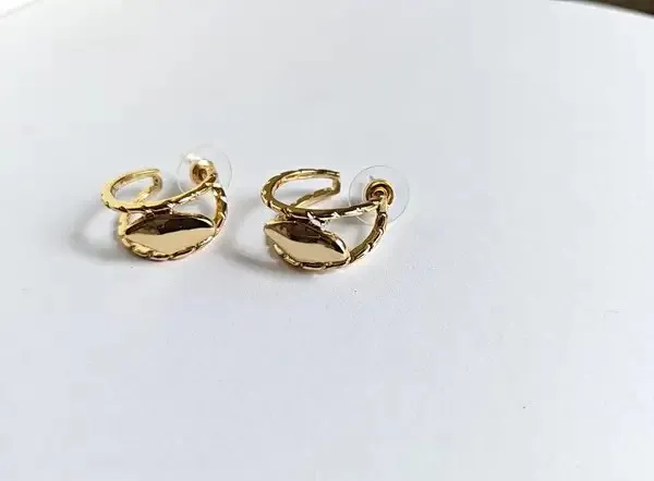 Gold_Metal_Alloy_Leaf_Accent_Hoop_Drop_Earrings_For_Women