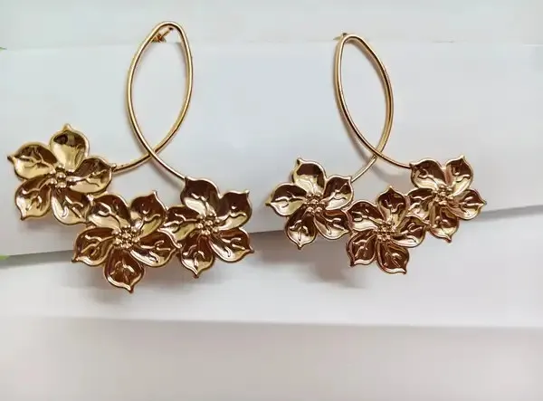 Gold_Metal_Alloy_Layered_Floral_Hoop_Drop_Earrings_For_Women