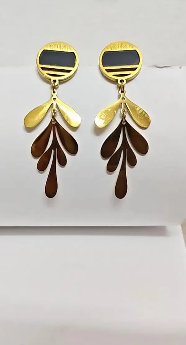 Gold_Metal_Alloy_Black_Accent_Leaf_Linked_Drop_Earrings_For_Women