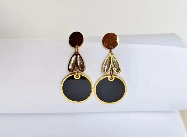 Gold_Metal_Alloy_Black_Accent_Linked_Drop_Earrings_For_Women