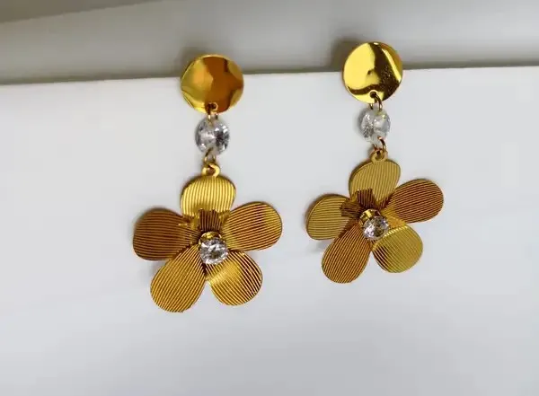 Gold_Metal_Alloy_Floral_Textured_Petal_Dangling_Drop_Earrings_For_Women