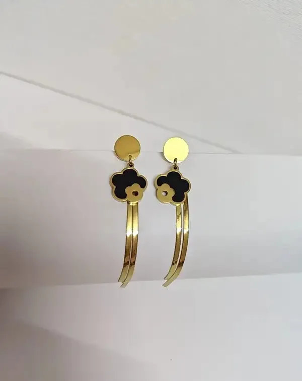 Gold_Metal_Alloy_Black_Floral_Motif_Slender_Drop_Earrings_For_Women