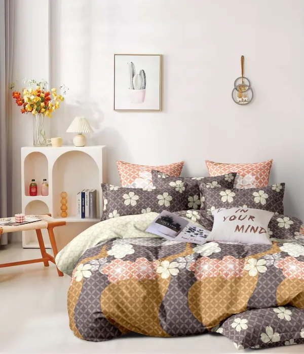 Polyester_Floral_Geometric_Quilted_Grey_Orange_Blanket_Set