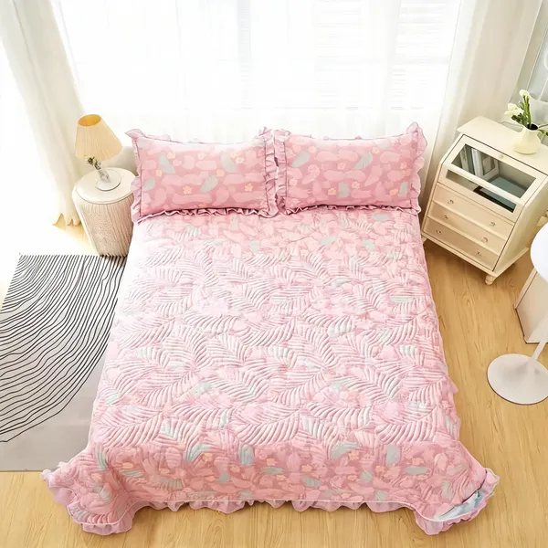 Poly_Cotton_Leaf_Print_Ruffled_Edge_Pink_Bedsheet_With_Pillow_Set