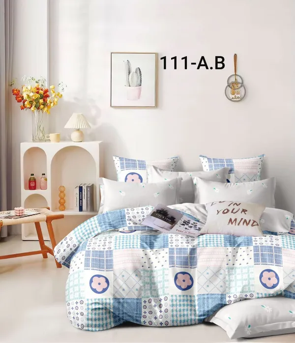 Polyester_Patchwork_Geometric_Floral_Blue_White_Blanket_Set