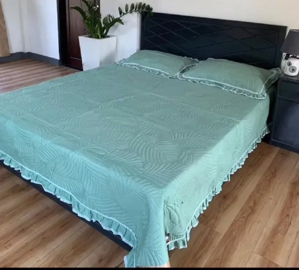 Poly_Cotton_Fringed_Leaf_Pattern_Mint_Green_Bedsheet_With_Pillow_Set