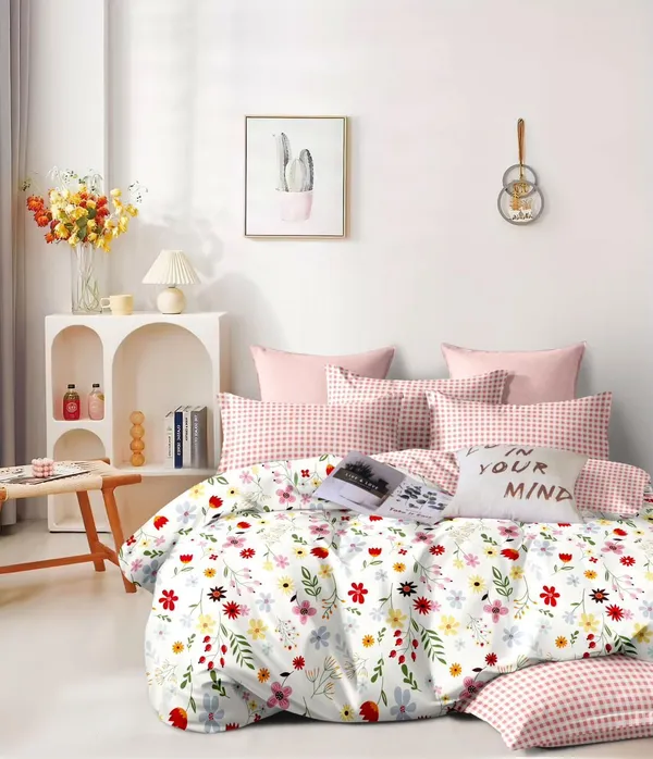 Polyester_Floral_Print_White_Pink_Quilted_Blanket_Set