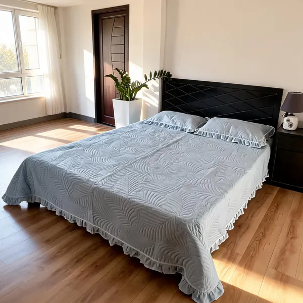 Poly_Cotton_Ruffled_Quilted_Leaf_Blue_Bedsheet_With_Pillow_Set