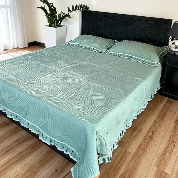 Poly_Cotton_Fringed_Leaf_Pattern_Mint_Green_Bedsheet_With_Pillow_Set