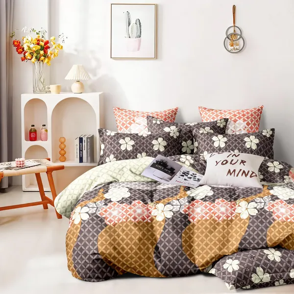 Polyester_Floral_Geometric_Quilted_Grey_Orange_Blanket_Set