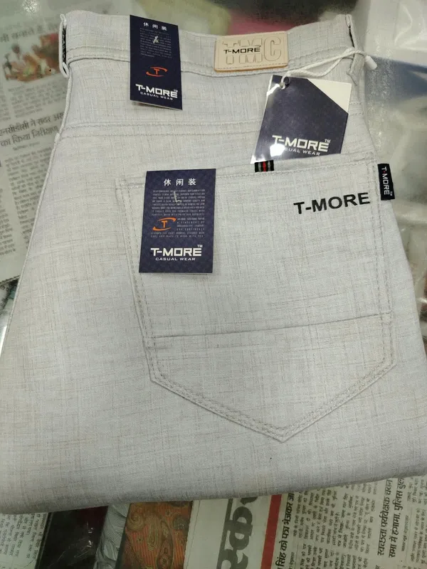 Light_Grey_Textured_Casual_Trousers_for_Men