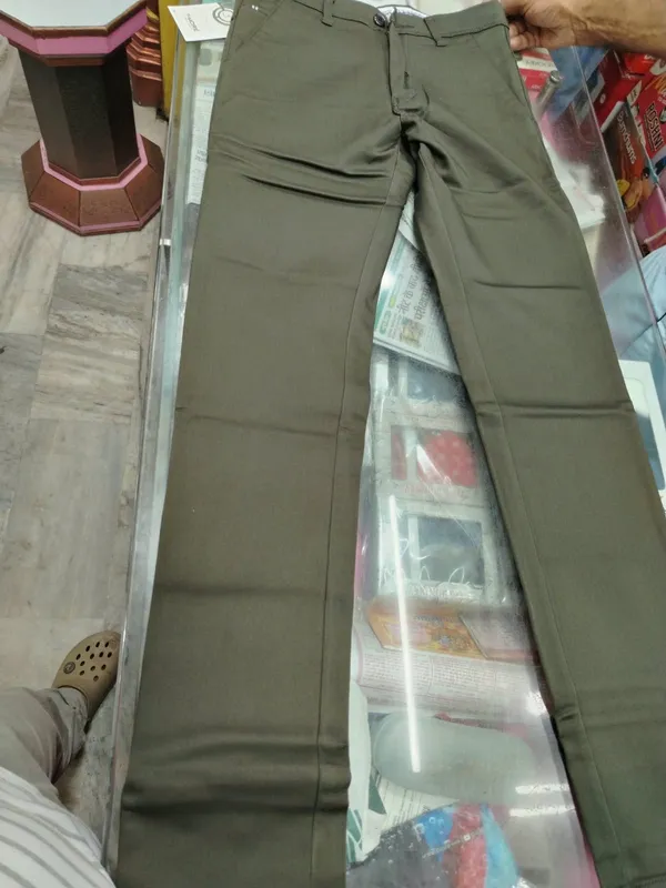 T-More_Olive_Slim_Fit_Cargo_Trousers_for_Men