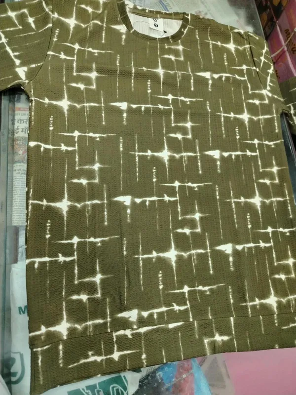 Olive_Green_Textured_Regular_Fit_T-Shirt_for_Men