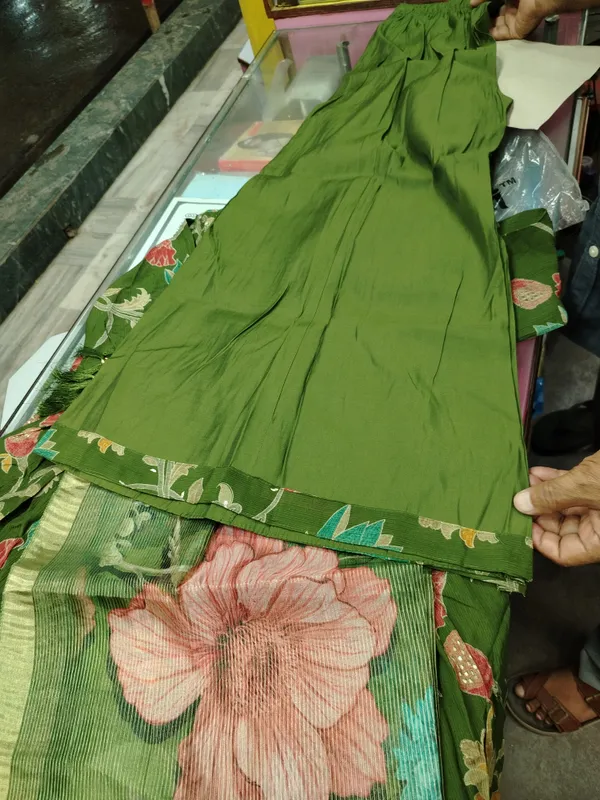 Green_Printed_Unstitched_Suit_Set_for_Women