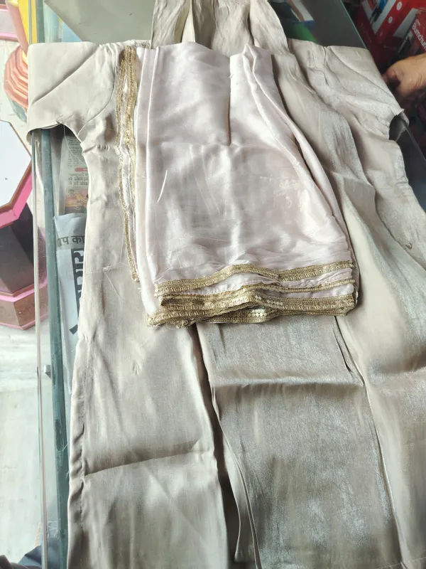 Ivory_Satin_Straight_Kurta_Set_for_Women