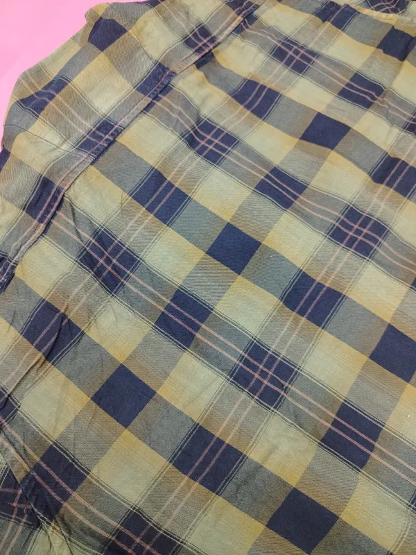 Olive_Cotton_Checked_Casual_Shirt_for_Men